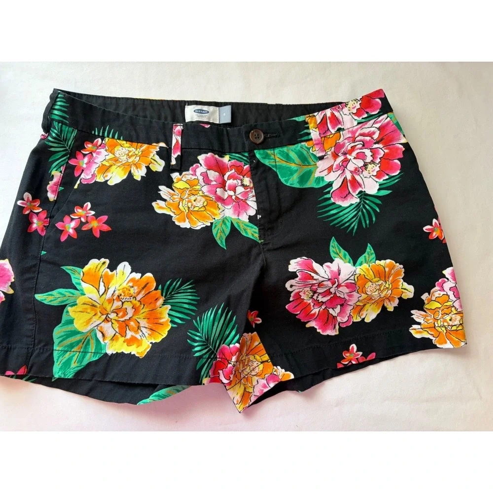 Old Navy‎ Shorts Lot 2 ,sz 8 Black Floral Tropical ,Navy Blue Chino 3.5 Inseam